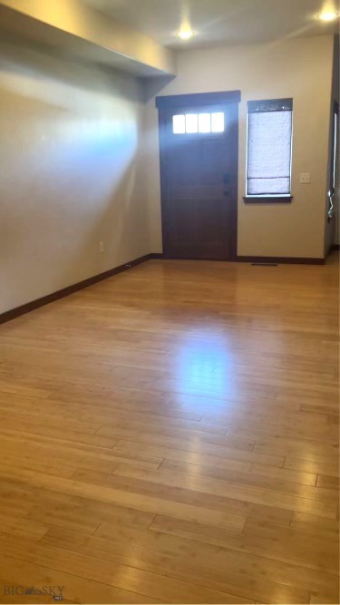 3321 N 27th N