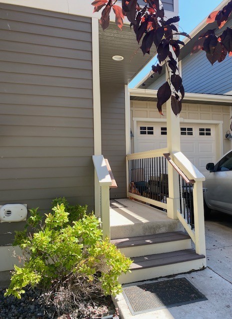 3321 N 27th N