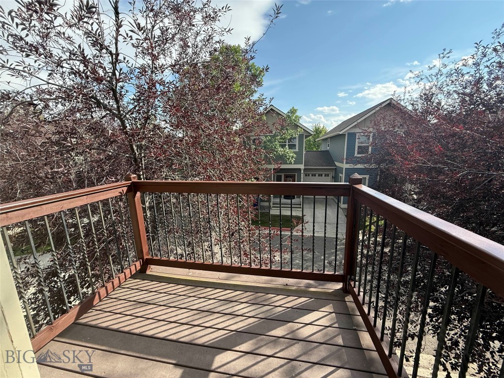 3349 N 27th