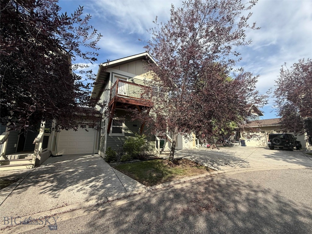 3349 N 27th