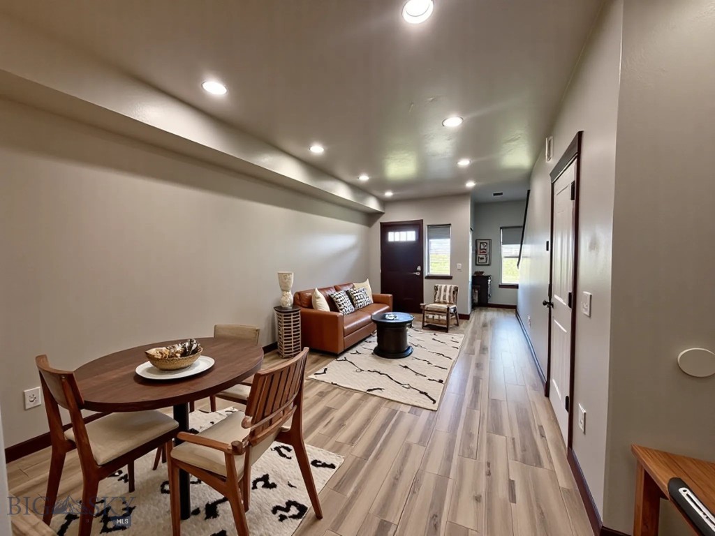 3349 N 27th