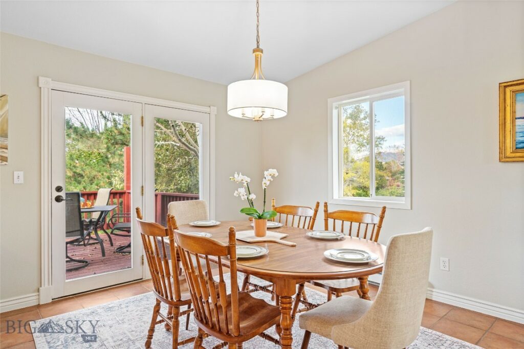 339 Mountain Lion Trail