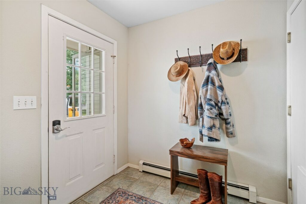 339 Mountain Lion Trail