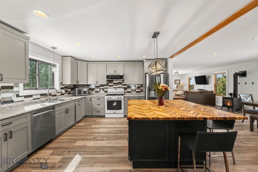 34 Mountain Springs Lane