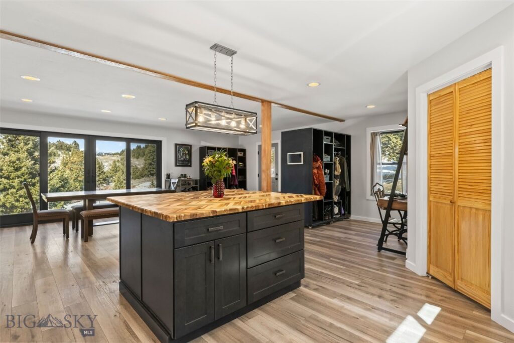 34 Mountain Springs Lane