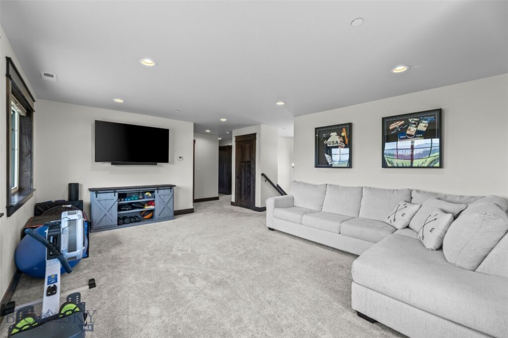 343 Doney Way