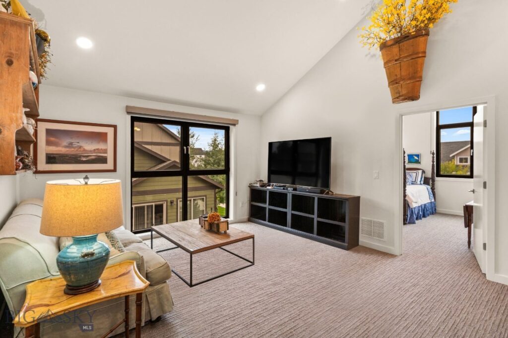 Bozeman MT 59718 - 17