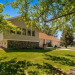 353 Sacajawea Peak Drive
