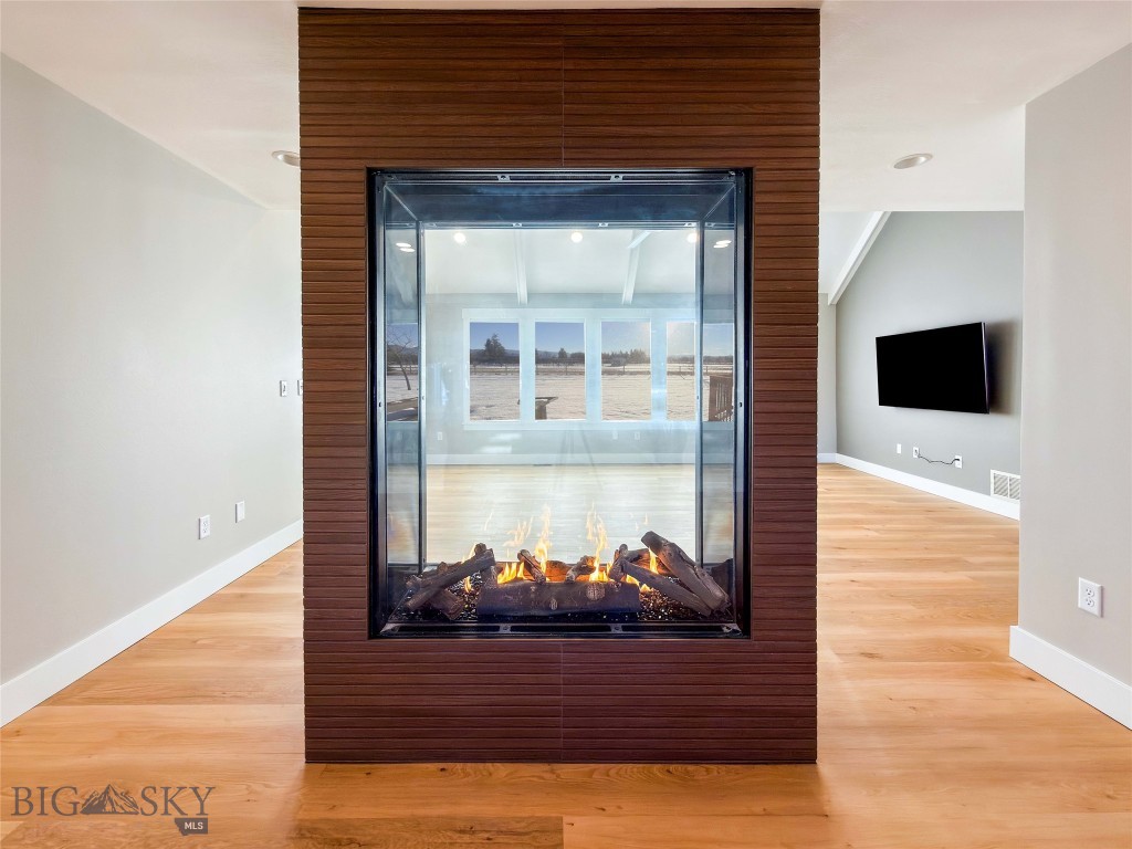 3550 Boulder Boulevard