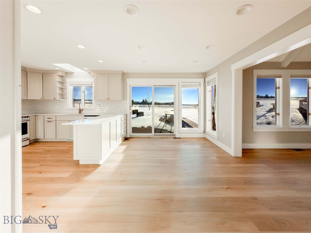 3550 Boulder Boulevard