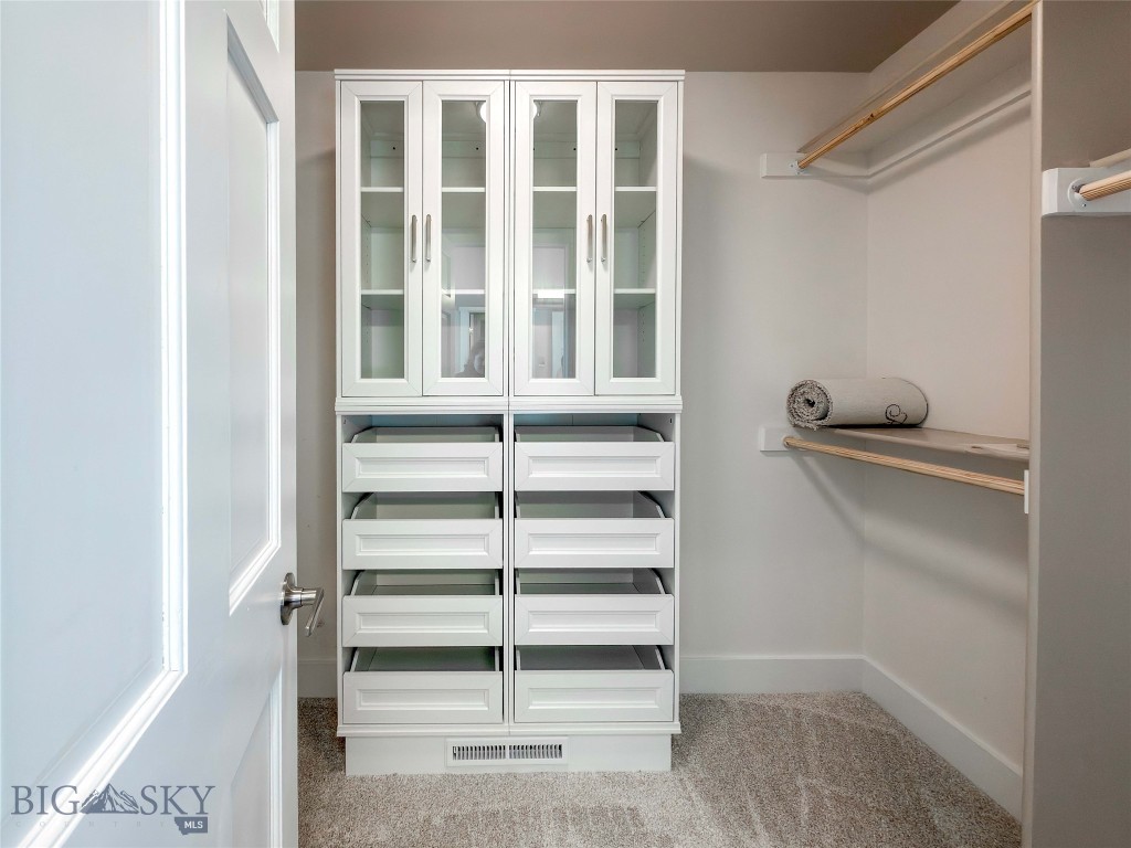 3550 Boulder Boulevard