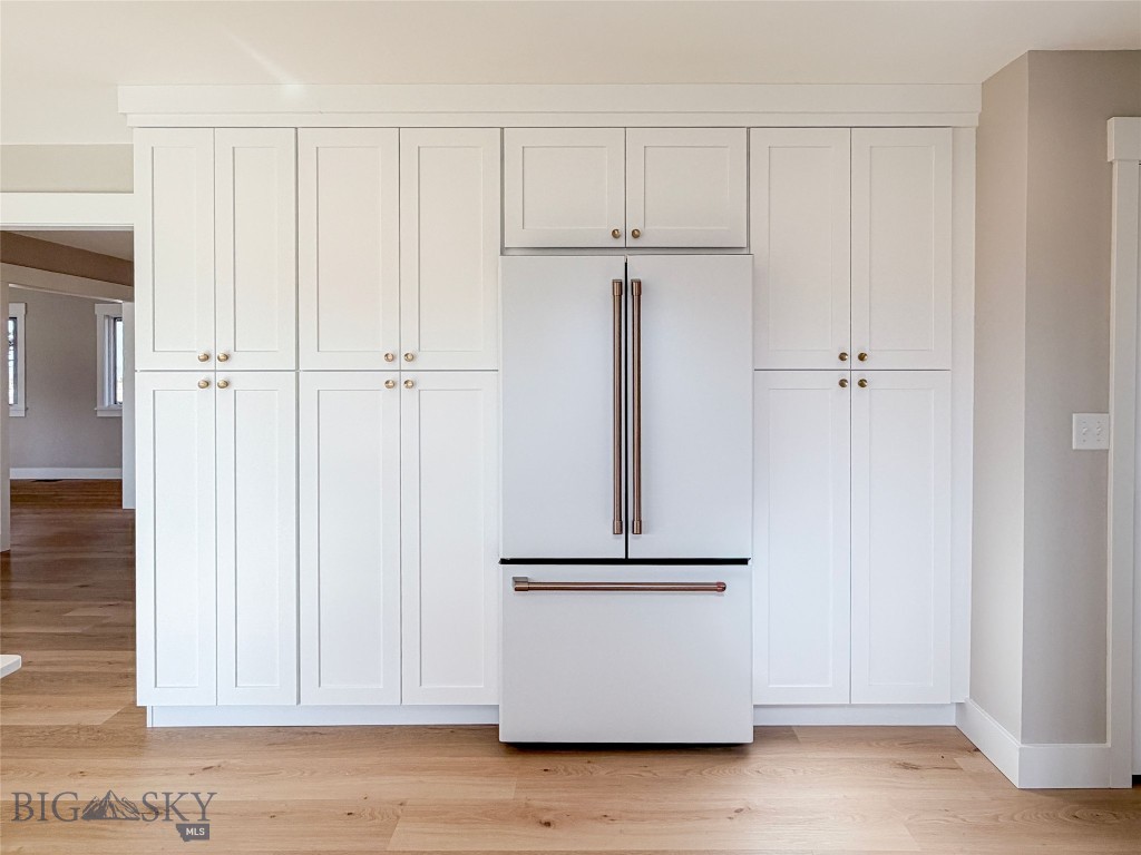 3550 Boulder Boulevard