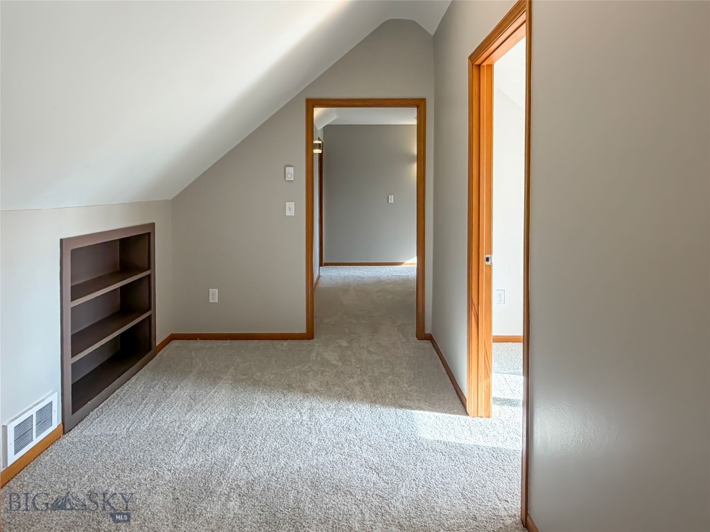 3550 Boulder Boulevard