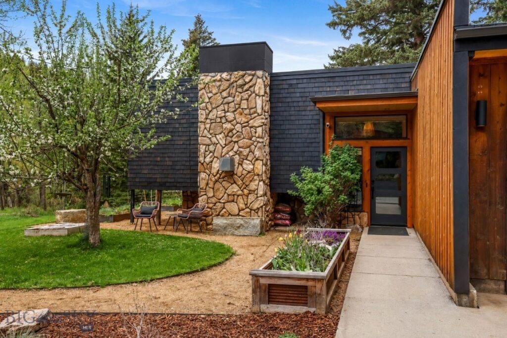 3556 Bear Canyon Road