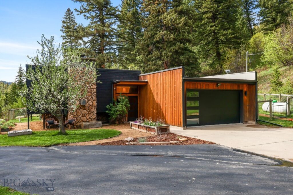 3556 Bear Canyon Road