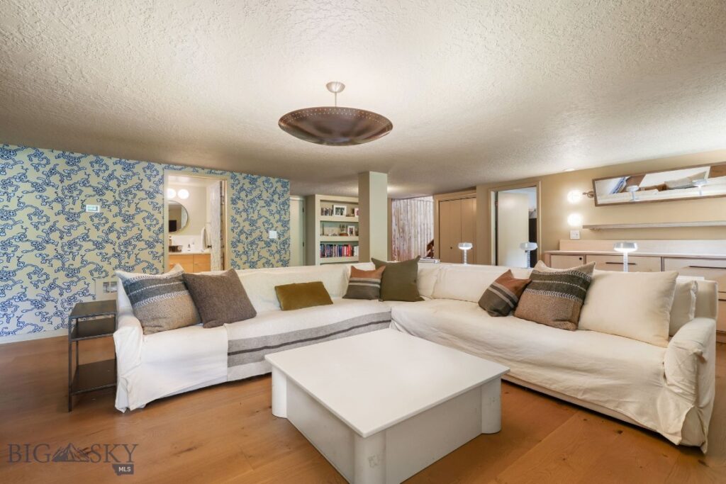 3556 Bear Canyon Road