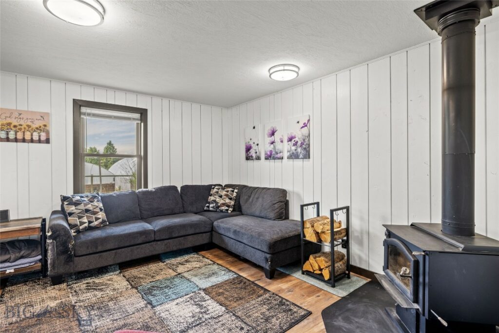 3573 Spain Bridge Road