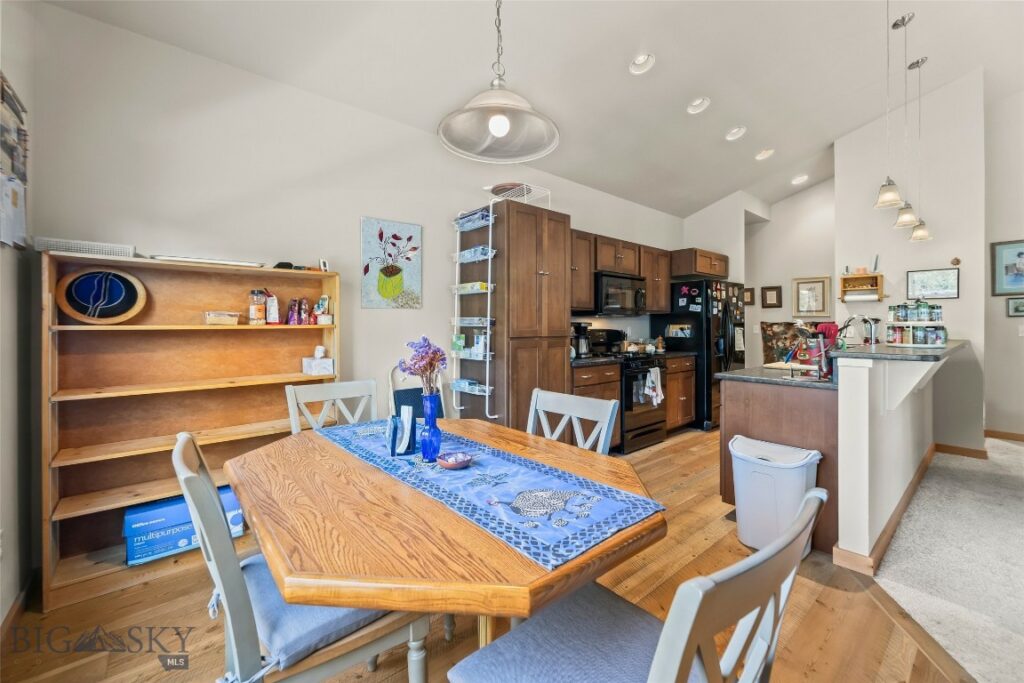 37 Voyager Lane