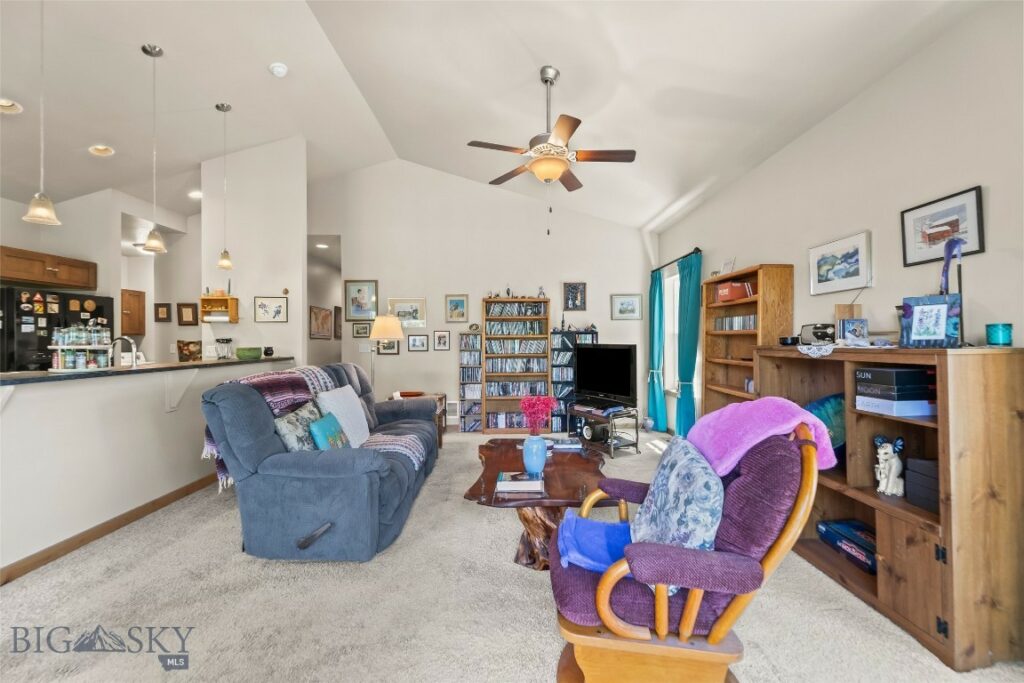 37 Voyager Lane