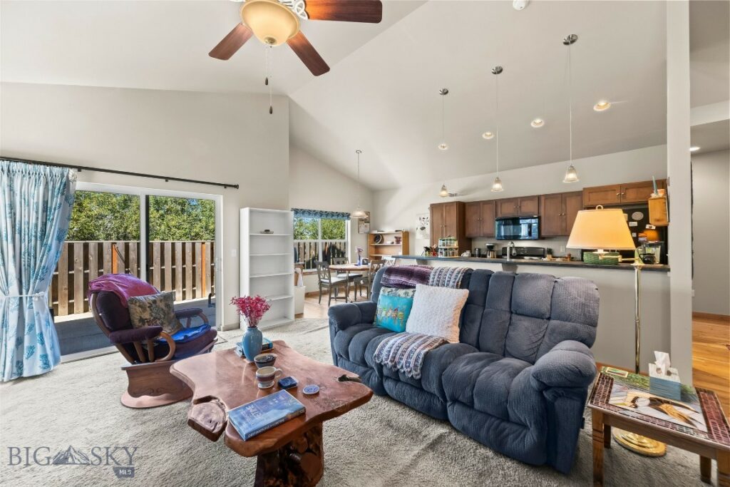 37 Voyager Lane