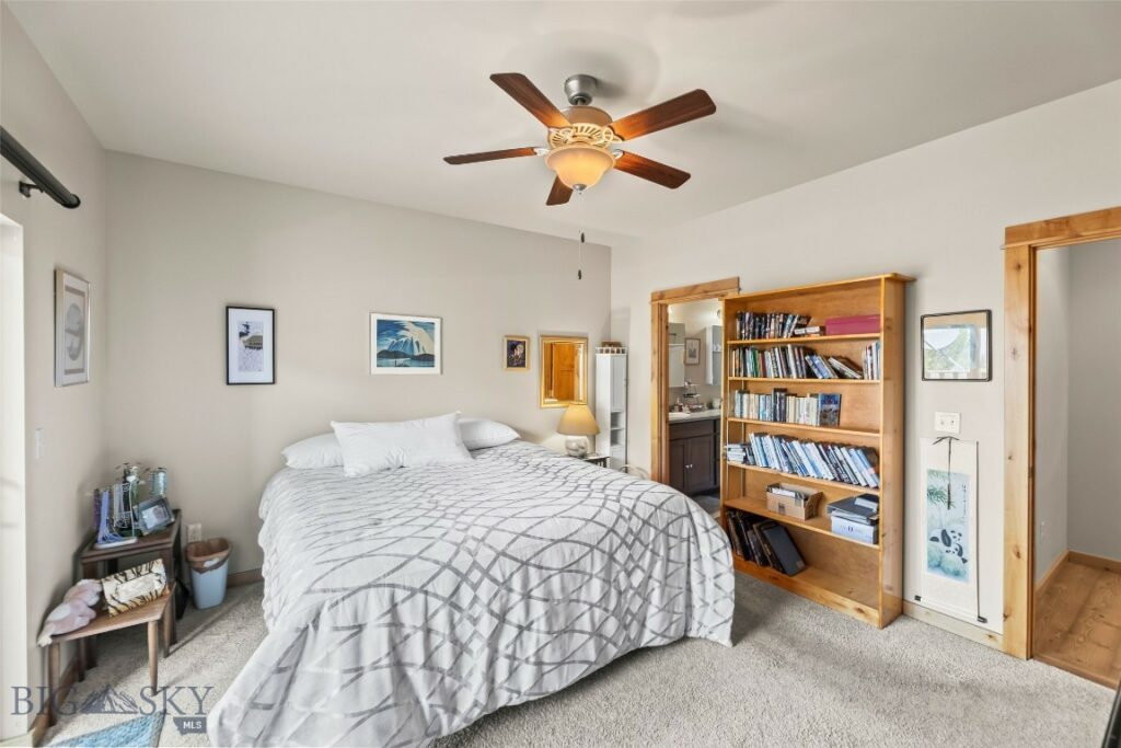 37 Voyager Lane