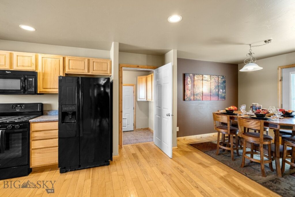 Belgrade MT 59714 - 6