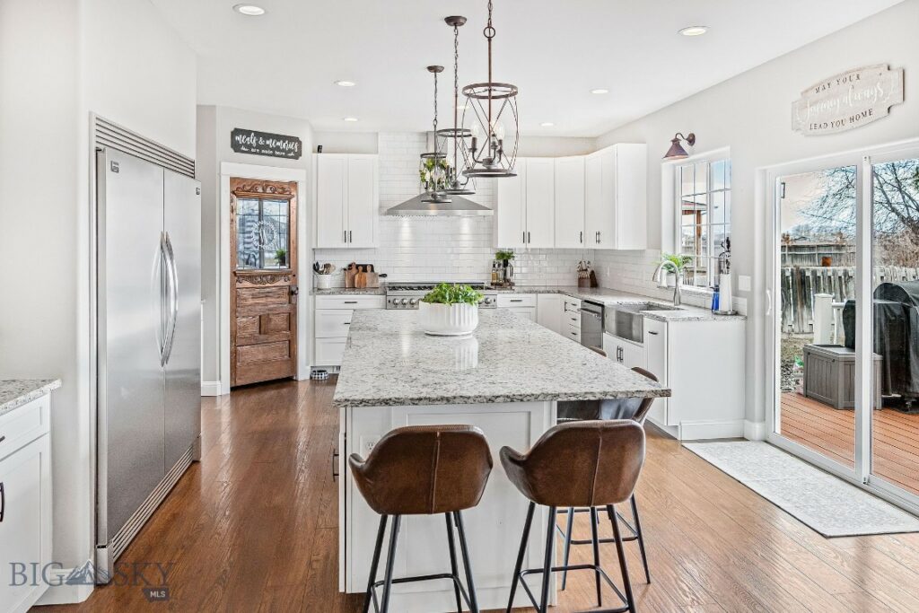 38 E Tobiano Trail