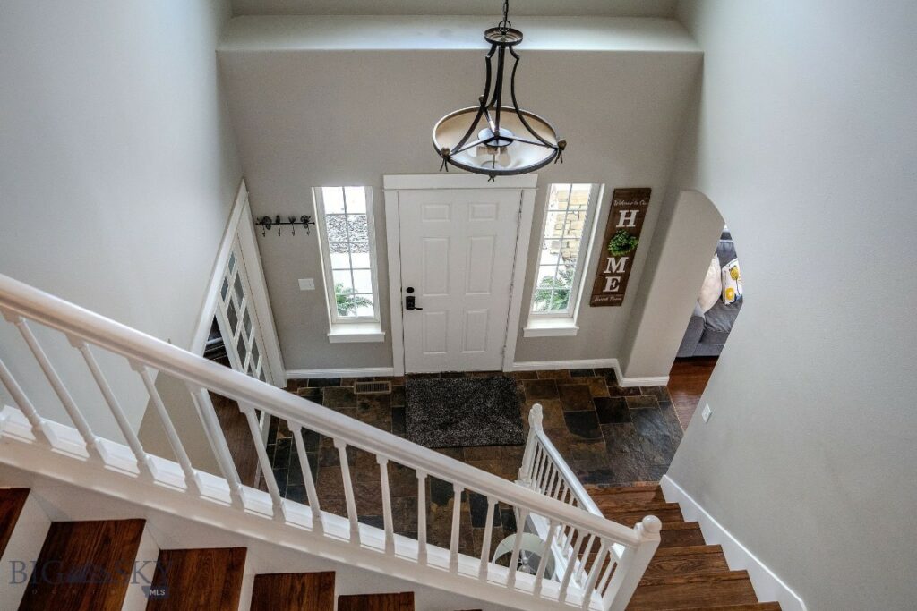 38 E Tobiano Trail