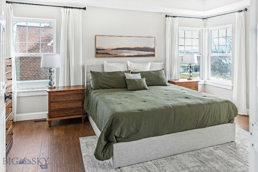 38 E Tobiano Trail