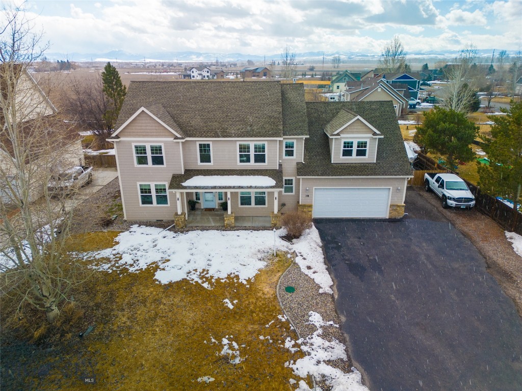 38 E Tobiano Trail