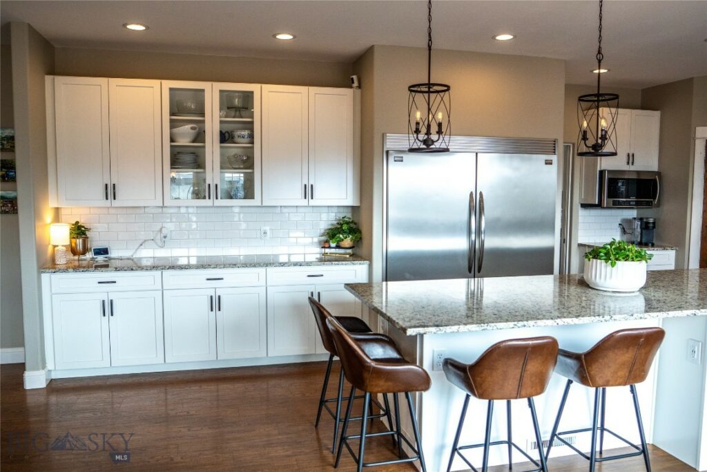 38 E Tobiano Trail
