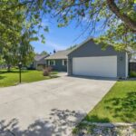 38 E River Rock Road