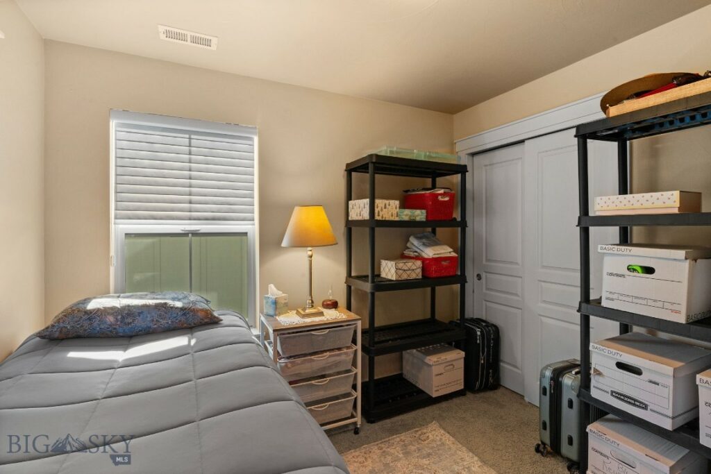 3825 Equestrian Lane