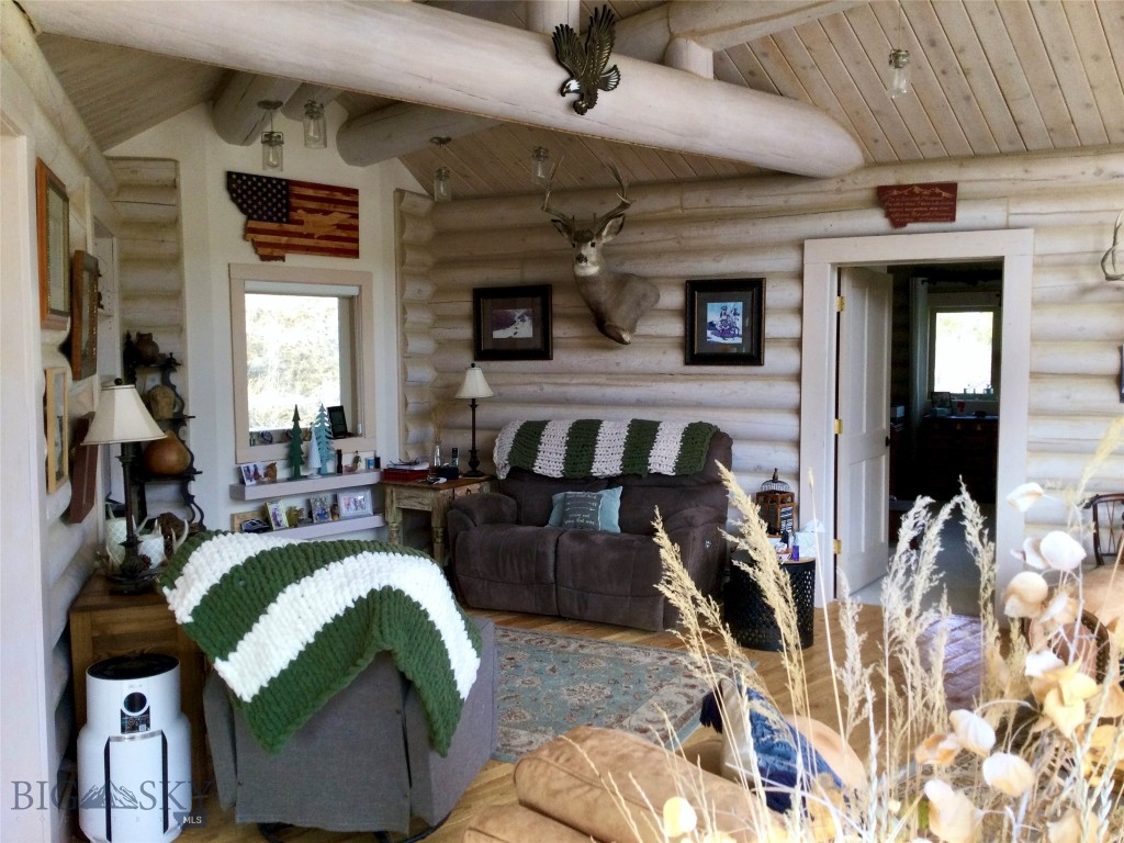 3835 Goose Creek Road