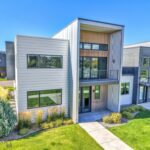 3866 Blondie Street
