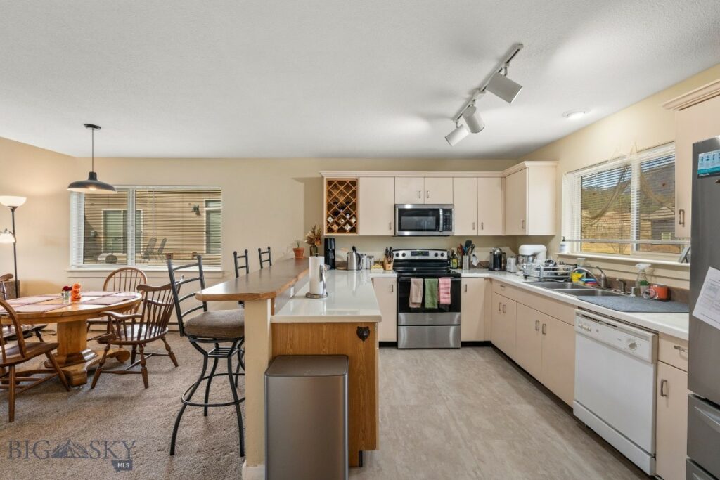 Big Sky MT 59716 - 6