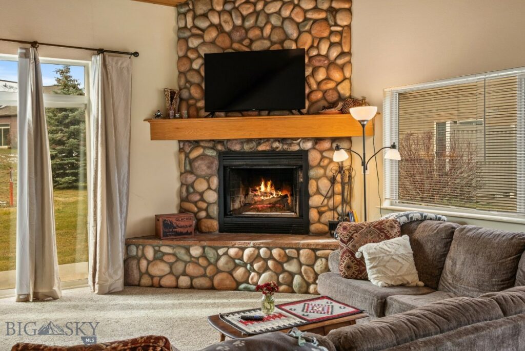 387 Candlelight Meadow Drive