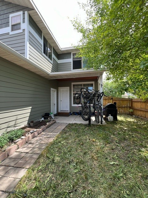 3885 Equestrian Lane