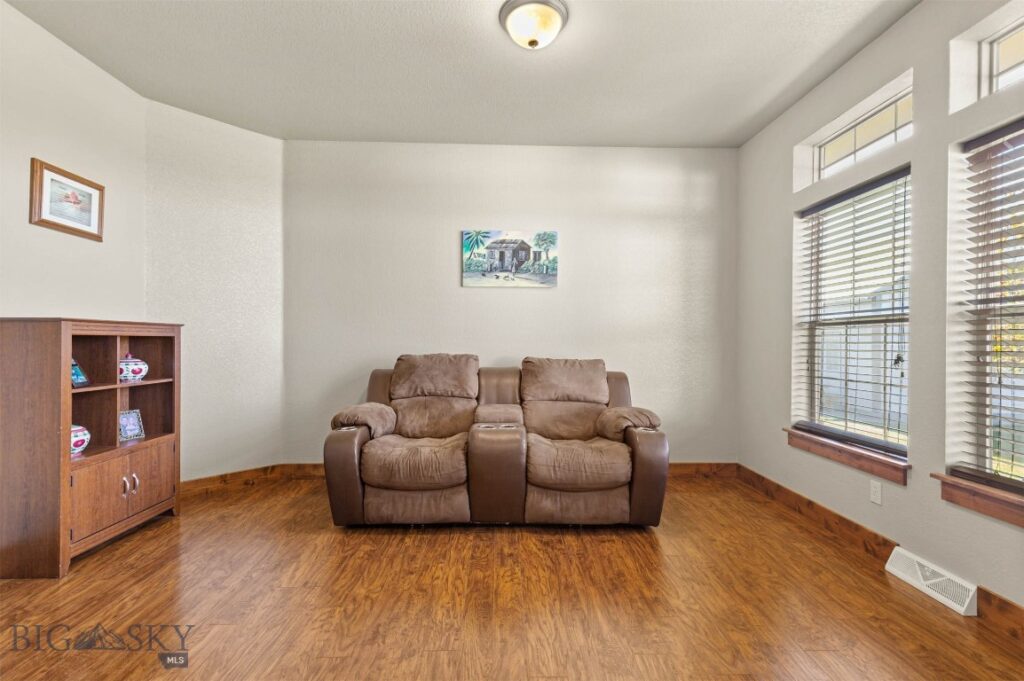 Belgrade MT 59714 - 9