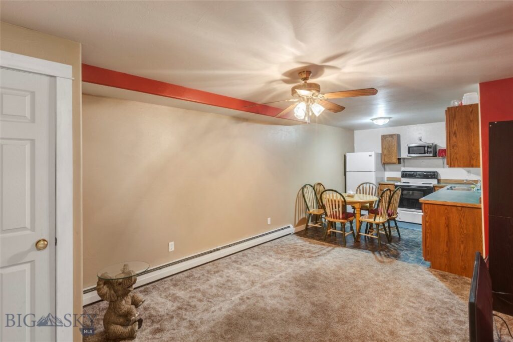395 Hereford Road