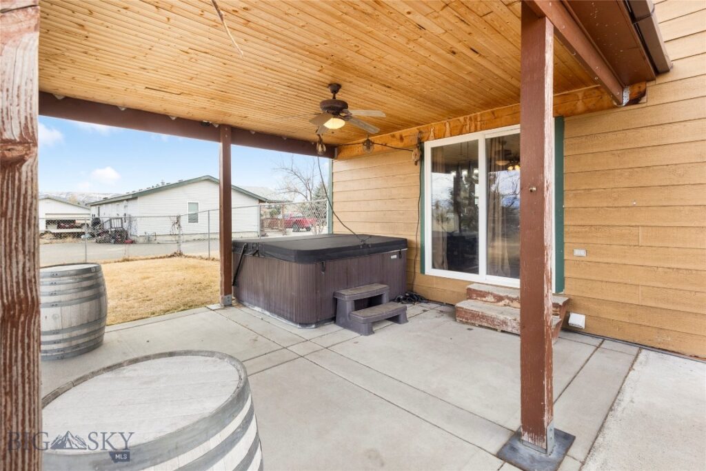395 Hereford Road