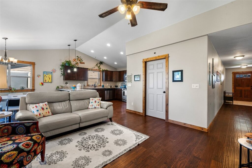 399 Ramshorn Peak Lane