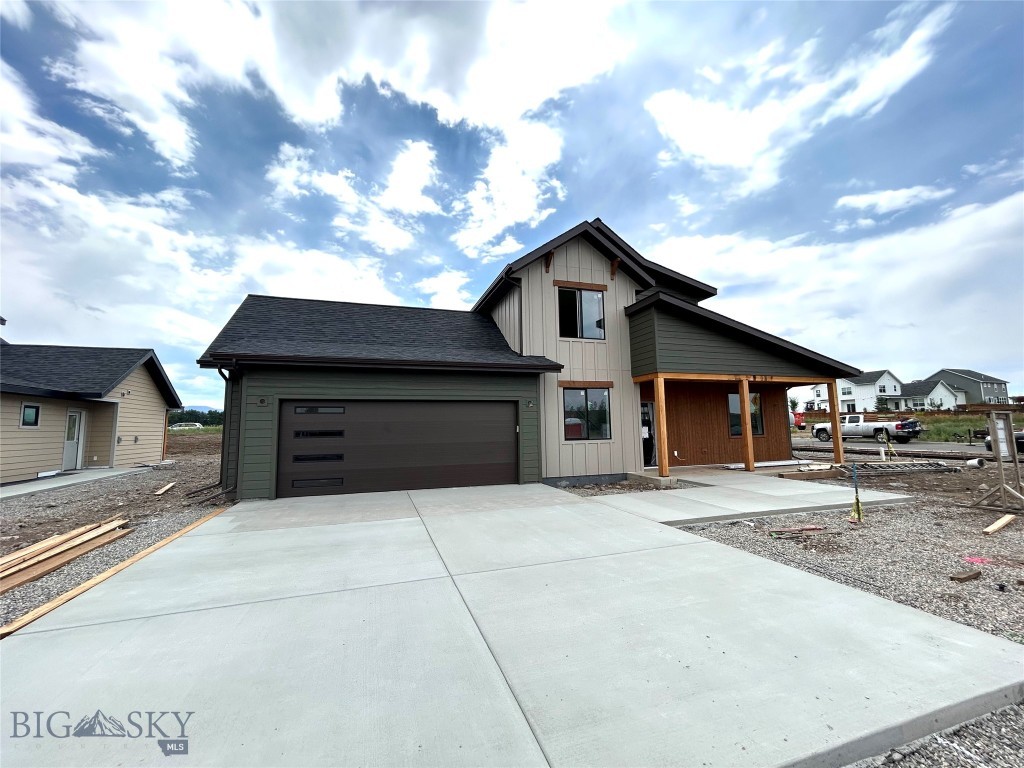 4 Delano Drive