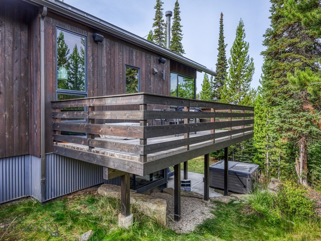 Big Sky MT 59716 - 25