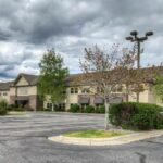 40 Enterprise Boulevard