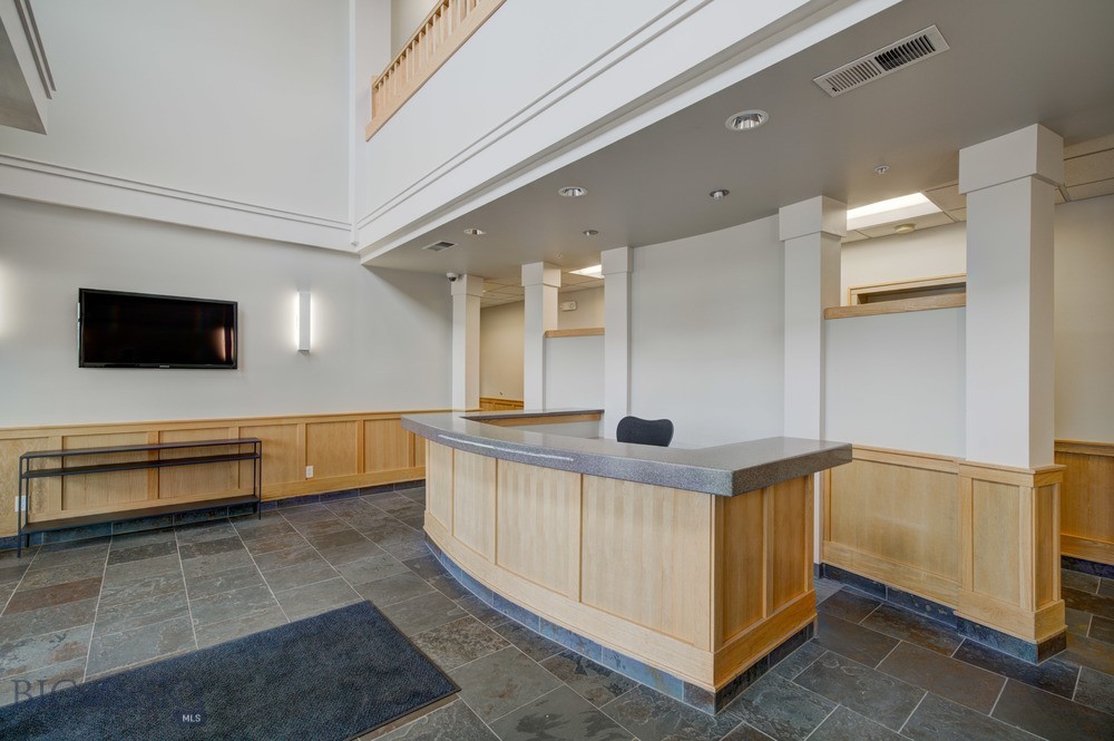 40 Enterprise Boulevard