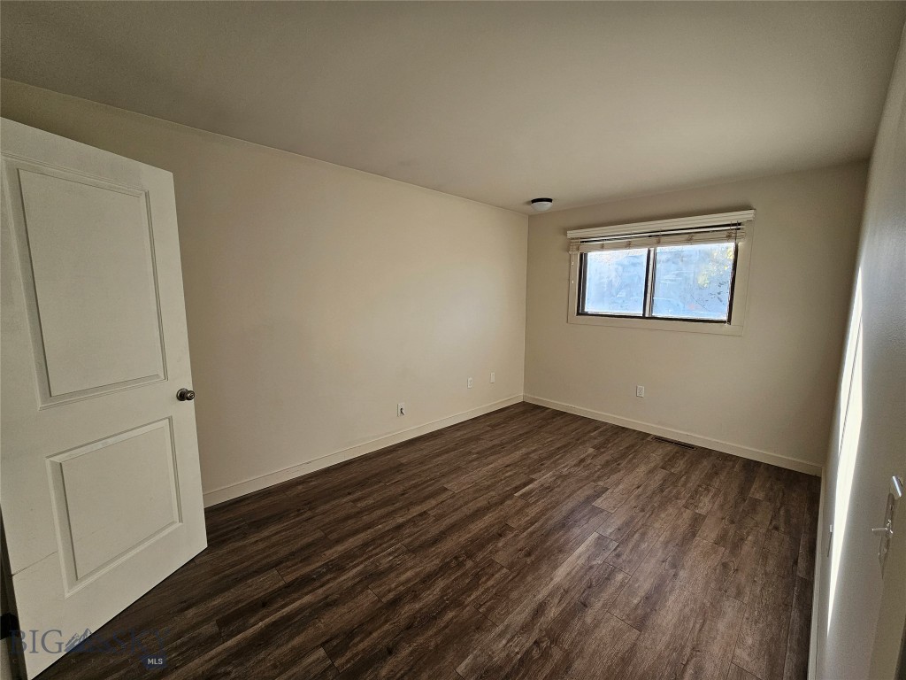 402 & 404 N 19th Avenue