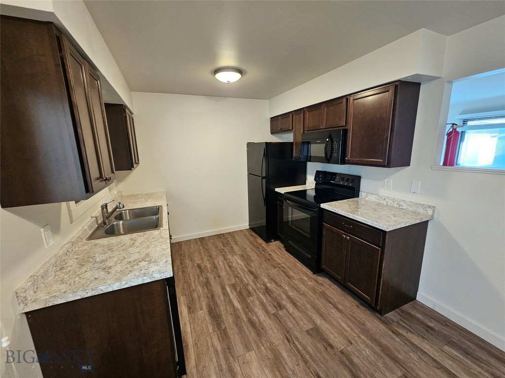 402 & 404 N 19th Avenue