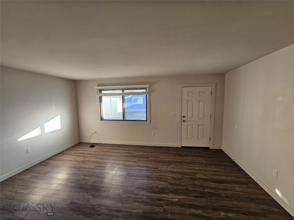 402 & 404 N 19th Avenue