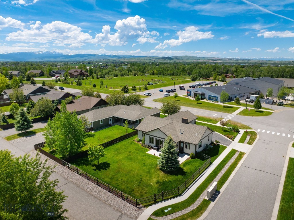402 Circle F Trail